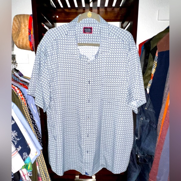 UNTUCKit Other - UNTUCKit Short-Sleeve Button-Up 3X